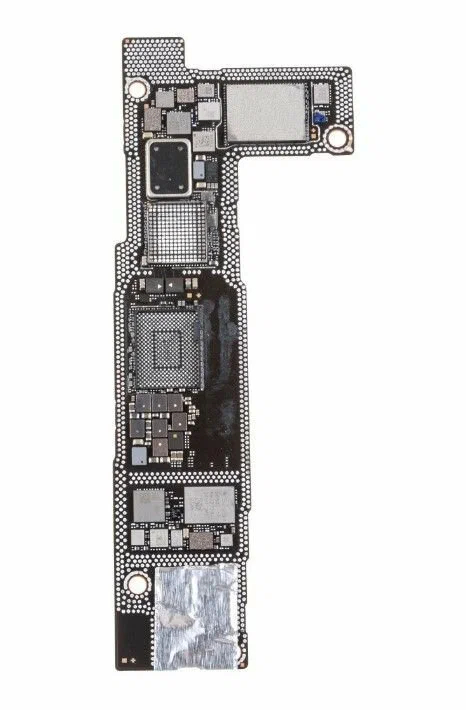 Материнская плата под SWAP для iPhone 15